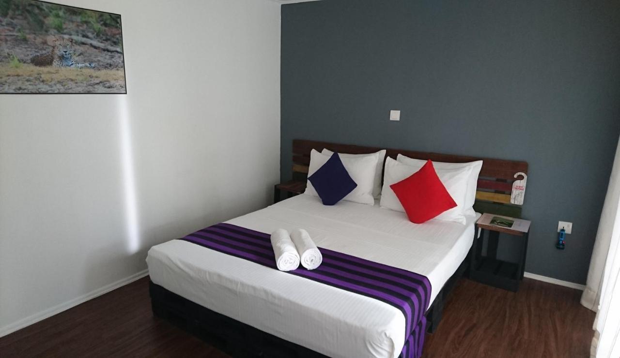 The Backwaters Lodge Wilpattu Bagian luar foto